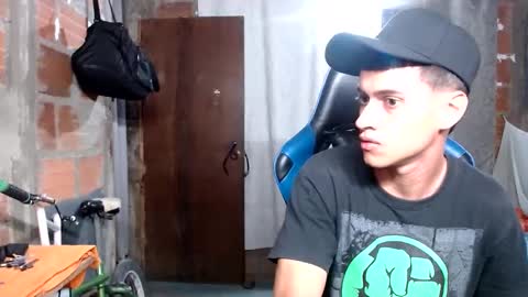  FLACO  online show from November 23, 4:01 am