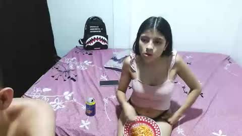 Snapshot of flakita2025 chatting on February 12, 3:01 am flakita2025 online show from February 12, 3:01 am