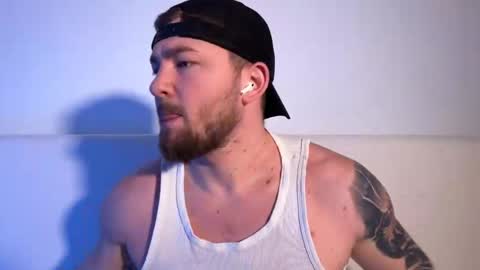 Snapshot of flamefury18 chatting on April 2, 9:07 am Flamefury18 online show from April 2, 9:07 am