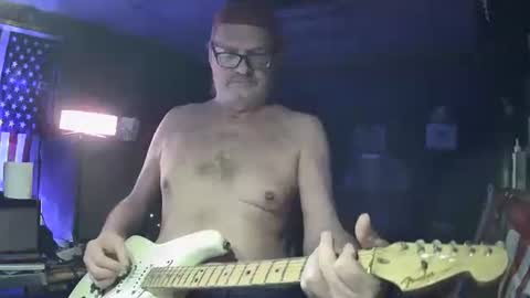 flamingfartguy online show from December 7, 9:39 am