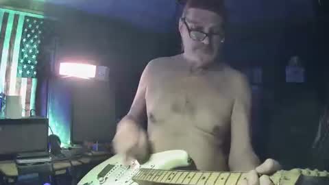 flamingfartguy online show from December 12, 12:05 am