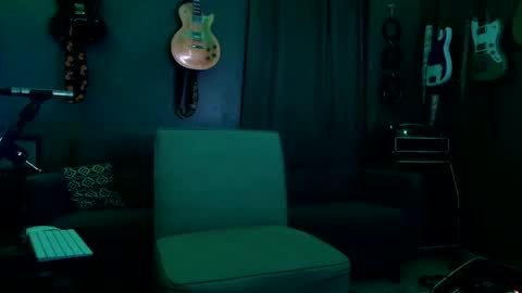 Flannel Dong online show from October 23, 2:27 pm