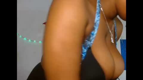Snapshot of flasher_bigboobs chatting on July 30, 3:11 pm flasher_bigboobs online show from July 30, 3:11 pm