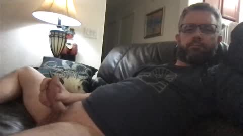 Snapshot of fleas1 chatting on December 29, 4:38 am fleas1 online show from December 29, 4:38 am