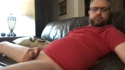 Snapshot of fleas1 chatting on April 4, 6:22 am fleas1 online show from April 4, 6:22 am