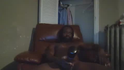 Snapshot of flex331586 chatting on November 11, 8:14 am loverboi online show from November 11, 8:14 am