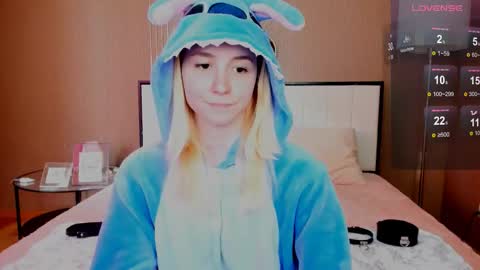 FlexiMona online show from October 24, 8:44 am