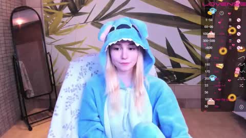 FlexiMona online show from February 15, 10:14 am