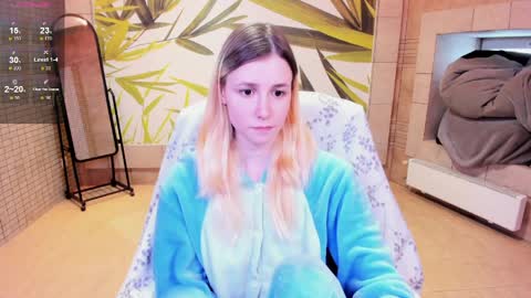 FlexiMona online show from March 29, 10:04 am