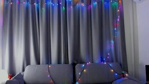 Doloras online show from February 27, 8:09 pm