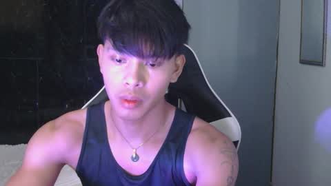 Snapshot of flirtfactorx chatting on January 18, 6:12 pm flirtfactorx online show from January 18, 6:12 pm