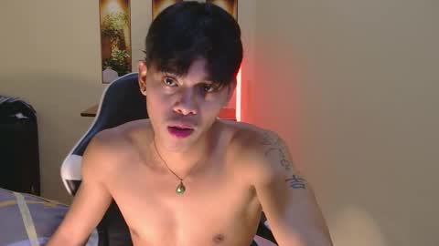 Snapshot of flirtfactorx chatting on February 5, 7:40 pm flirtfactorx online show from February 5, 7:40 pm