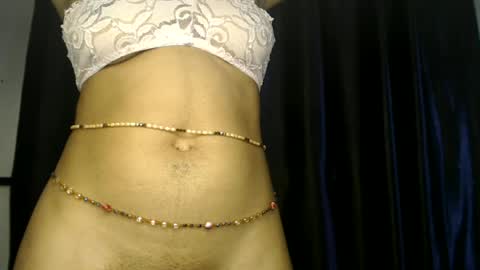 Snapshot of flirty_xxbonny chatting on June 20, 9:12 am flirty_xxbonny online show from June 20, 9:12 am