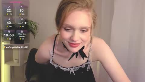 Snapshot of flirtypixy chatting on September 8, 10:20 pm Polly online show from September 8, 10:20 pm