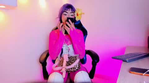 Flor  online show from July 24, 3:48 am