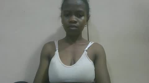 flora48230522373 online show from May 2, 5:07 pm
