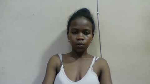flora48230522373 online show from May 24, 8:36 pm
