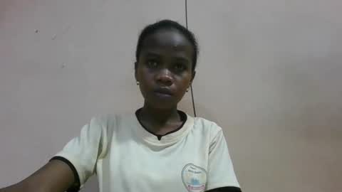 flora48230522373 online show from May 27, 2:41 am