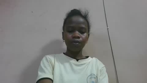 flora48230522373 online show from June 4, 3:01 am