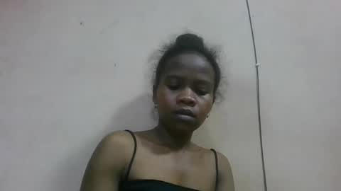 flora48230522373 online show from June 5, 7:52 pm