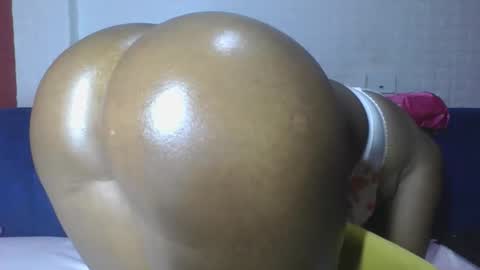 Snapshot of flora_fantasy chatting on March 26, 9:20 pm fantasy online show from March 26, 9:20 pm