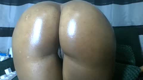 Snapshot of flora_fantasy chatting on July 2, 11:11 pm fantasy online show from July 2, 11:11 pm