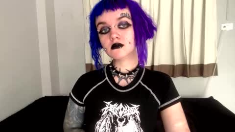 Flora online show from February 8, 8:18 am