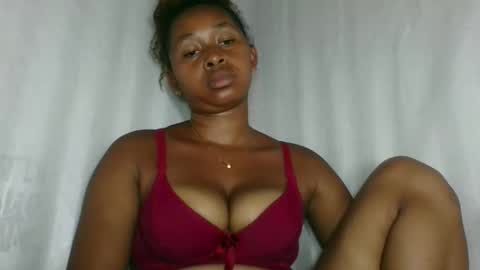 florencia011 online show from December 4, 8:12 am