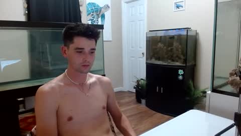 Snapshot of florida_twink chatting on September 29, 10:14 pm OF Joey Grey17 online show from September 29, 10:14 pm