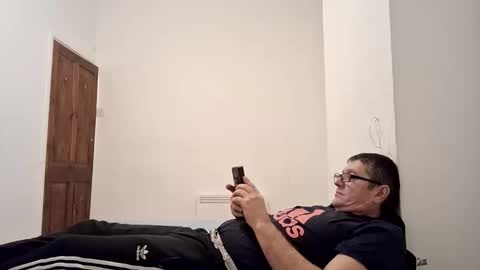 Snapshot of florincar chatting on January 6, 10:12 pm florincar online show from January 6, 10:12 pm