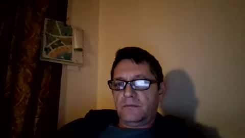 Snapshot of florincar chatting on January 15, 7:35 am florincar online show from January 15, 7:35 am