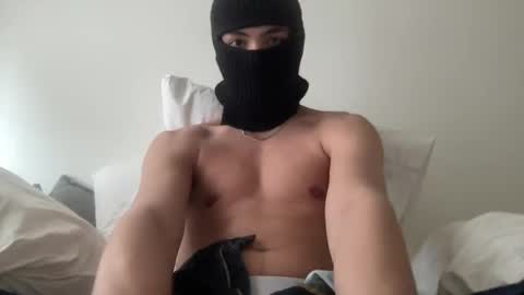 Snapshot of florisreederman chatting on February 14, 4:04 pm florisreederman online show from February 14, 4:04 pm