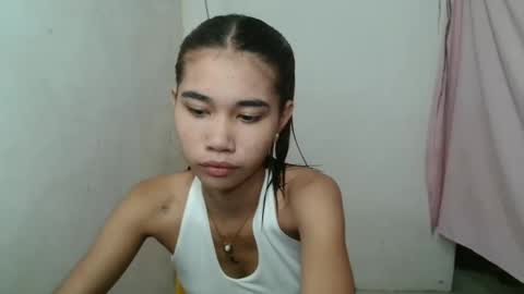 Snapshot of florloversweet1 chatting on March 15, 6:41 am florloversweet1 online show from March 15, 6:41 am