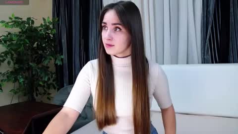 Snapshot of flouvet chatting on September 20, 8:59 am Flouvet online show from September 20, 8:59 am