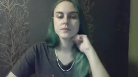 Snapshot of flower_bluee chatting on December 3, 12:58 pm Ambika 3 online show from December 3, 12:58 pm