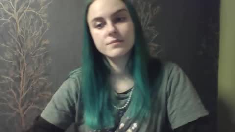 Snapshot of flower_bluee chatting on January 13, 2:22 pm Ambika 3 online show from January 13, 2:22 pm