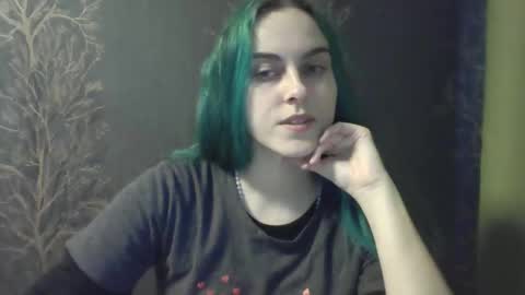 Snapshot of flower_bluee chatting on January 14, 1:06 pm Ambika 3 online show from January 14, 1:06 pm