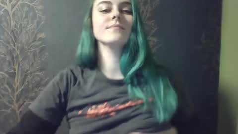 Snapshot of flower_bluee chatting on January 19, 3:27 pm Ambika 3 online show from January 19, 3:27 pm