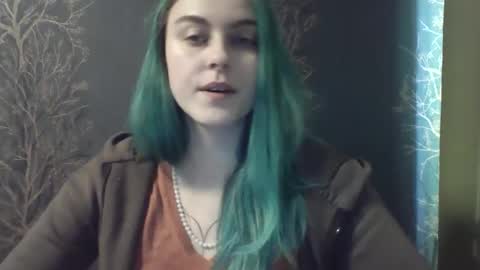 Snapshot of flower_bluee chatting on February 1, 8:24 am Ambika 3 online show from February 1, 8:24 am