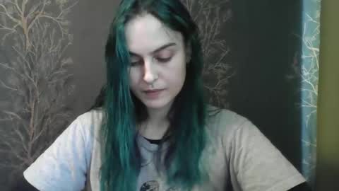 Snapshot of flower_bluee chatting on February 9, 9:24 am Ambika 3 online show from February 9, 9:24 am