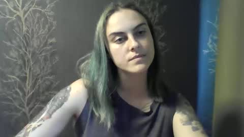 Snapshot of flower_bluee chatting on June 9, 1:56 pm Ambika 3 online show from June 9, 1:56 pm