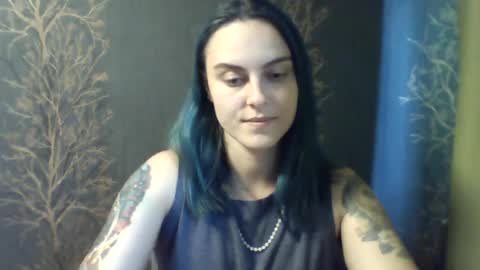 Snapshot of flower_bluee chatting on June 23, 2:37 pm Ambika 3 online show from June 23, 2:37 pm