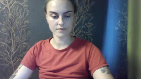 Snapshot of flower_bluee chatting on July 12, 2:52 pm Ambika 3 online show from July 12, 2:52 pm