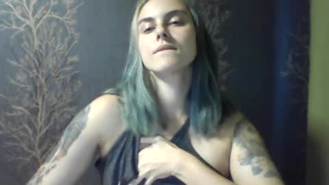 Snapshot of flower_bluee chatting on July 23, 3:54 pm Ambika 3 online show from July 23, 3:54 pm