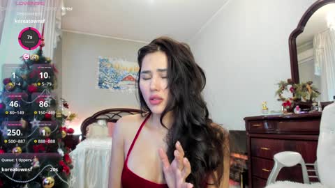 Snapshot of flower_nicole chatting on December 23, 11:14 am Nicole online show from December 23, 11:14 am