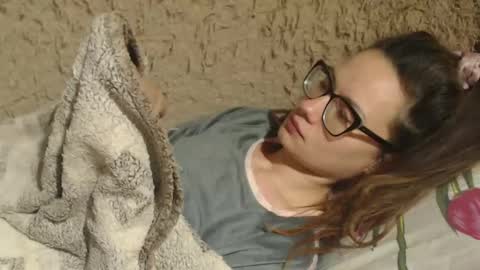 Snapshot of flowercandydoll chatting on December 7, 7:10 pm say meow and send tip  online show from December 7, 7:10 pm