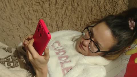 Snapshot of flowercandydoll chatting on January 17, 7:05 pm say meow and send tip  online show from January 17, 7:05 pm