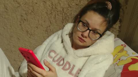 Snapshot of flowercandydoll chatting on January 26, 2:41 pm say meow and send tip  online show from January 26, 2:41 pm