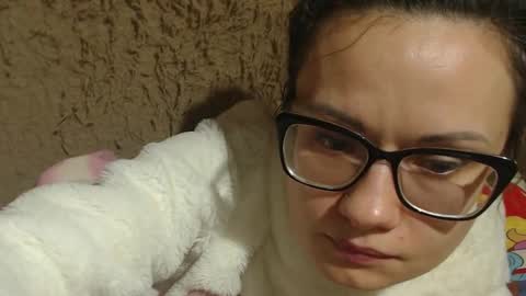 Snapshot of flowercandydoll chatting on January 29, 12:43 am say meow and send tip  online show from January 29, 12:43 am