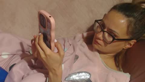 Snapshot of flowercandydoll chatting on October 14, 5:03 pm say meow and send tip  online show from October 14, 5:03 pm